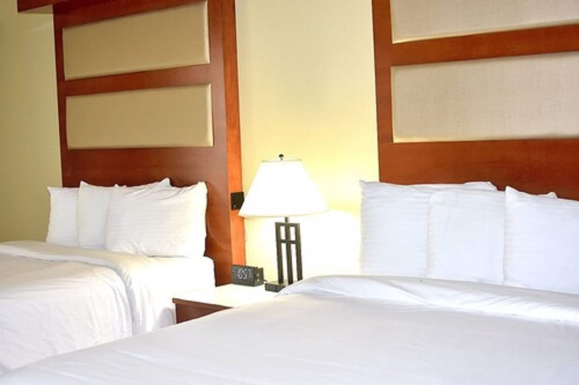 Punta Gorda Waterfront Hotel & Suites Zewnętrze zdjęcie