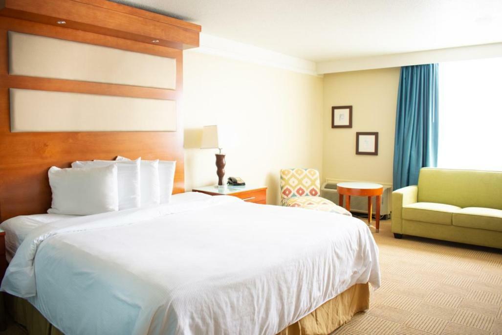 Punta Gorda Waterfront Hotel & Suites Zewnętrze zdjęcie